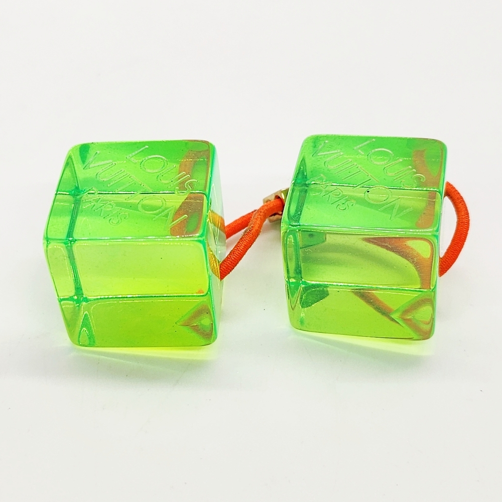 Louis Vuitton Logo Neon Green Hair Cubes - Picture 2 of 7